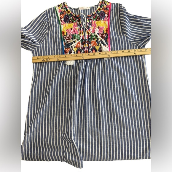 Striped Tunic with Colorful Embroidery Size small - Picture 5 of 7